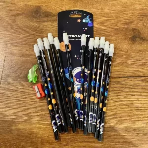 مداد مشکی طرح راکت فضایی