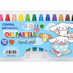 پاستل روغنی 12 رنگ طرح Cinnamoroll با رنگ‌های شاد، بافت نرم و جعبه پلاستیکی مقاوم، مناسب نقاشی و رنگ‌آمیزی کودکان.